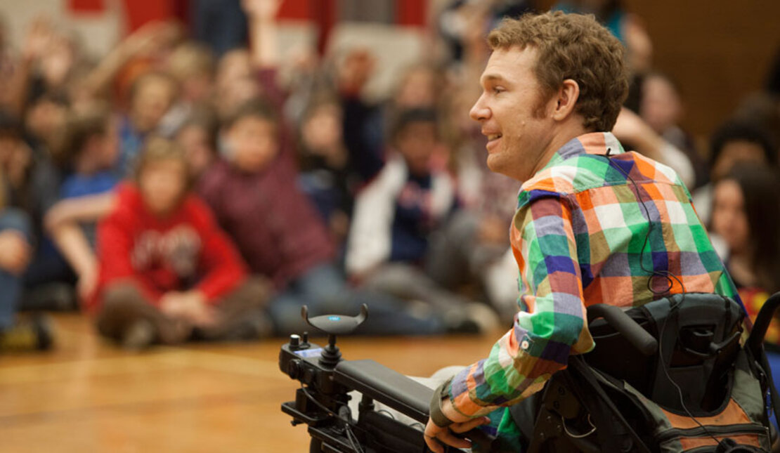 Rick Hansen Ambassadors present to hundreds of elementary students