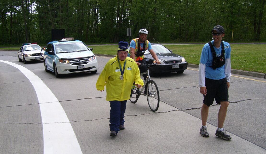 RHF Medal Bearer, Sharon Rowe during the relay