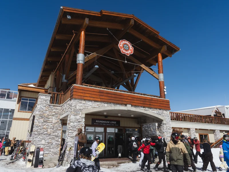 Whistler Blackcomb’s Roundhouse Lodge Achieves RHFAC Certification  