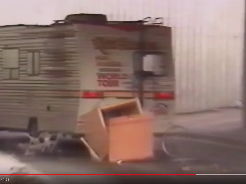 La caravane de Rick Hansen pendant la Tournée mondiale Rick Hansen.