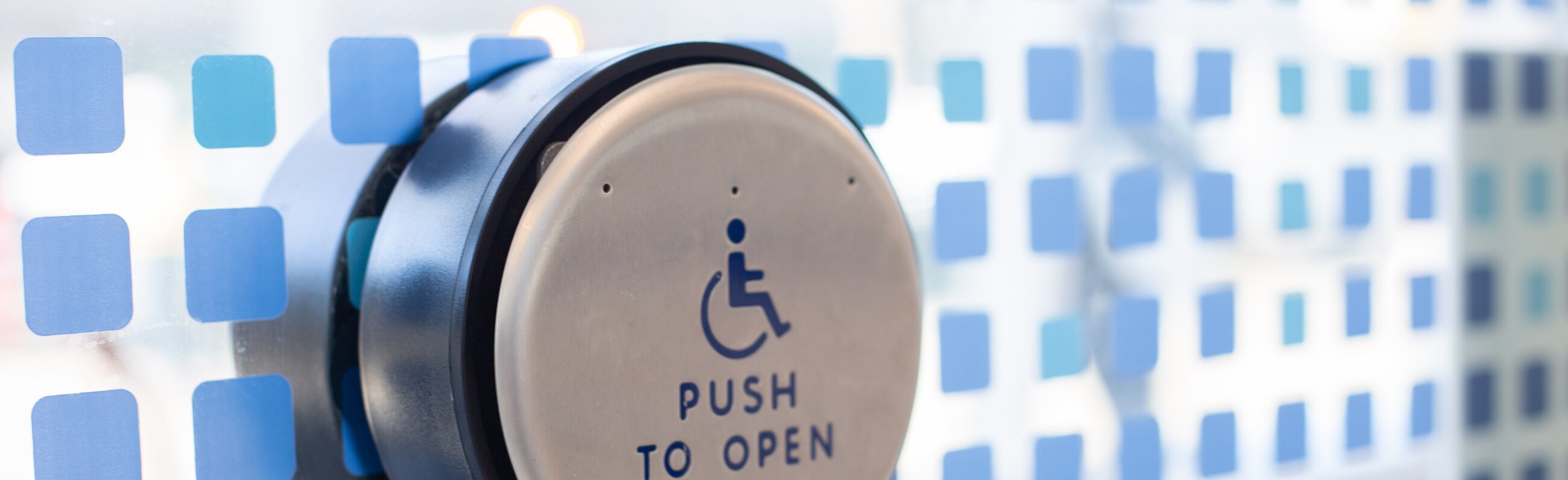 Door opener says: Push to Open