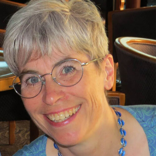 Headshot of Louise Turner